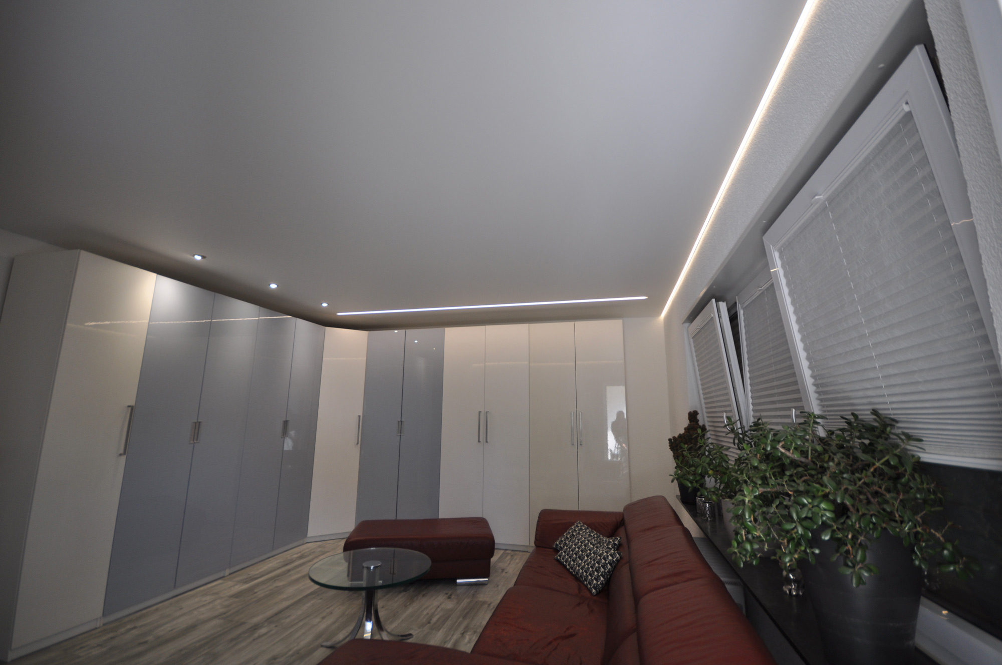 Spanndecke Wohnzimmer LEDsonderprofil