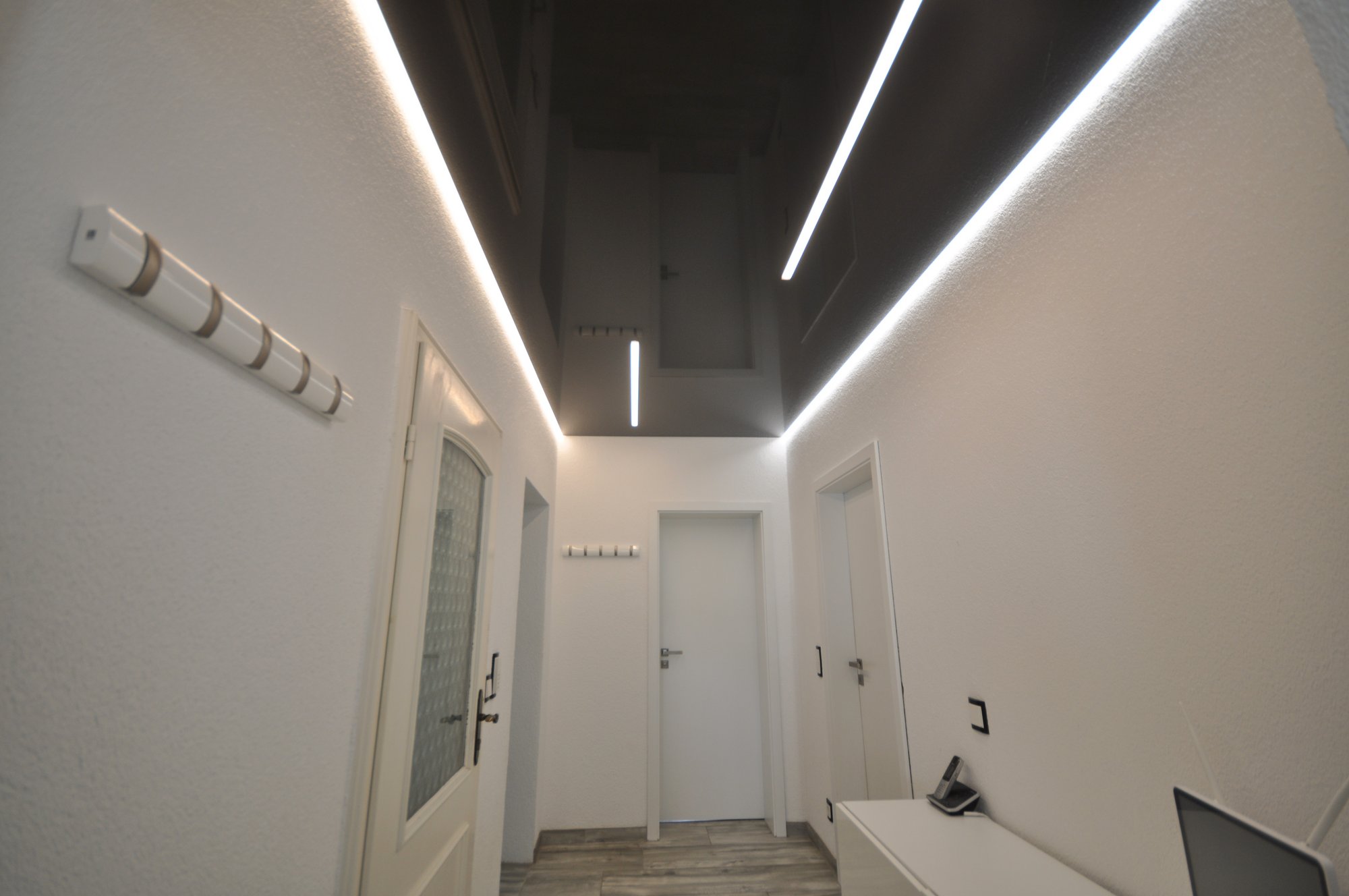 Deckenlosung Fur Die Alte Decke Im Flur Cbspanndecken