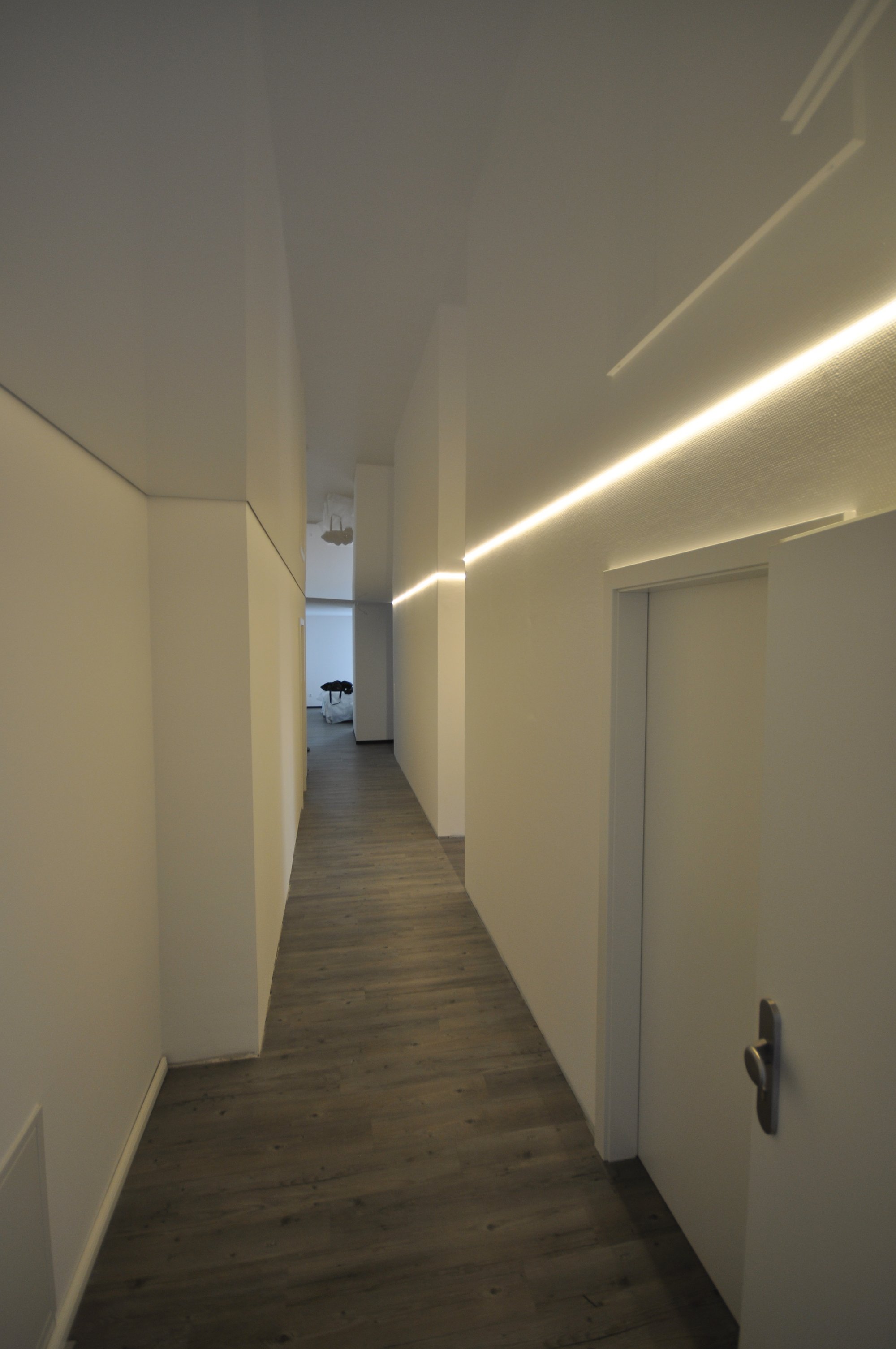 Lackspanndecke und Spanndecke für Flur und Diele: CBSpanndecken